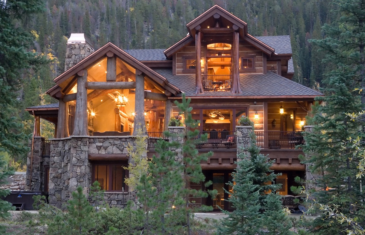 Today’s Log Homes for Advantageous and Luxurious Living