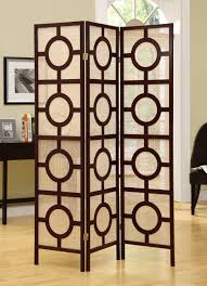 Folding screen is a traditional way to divide a room.