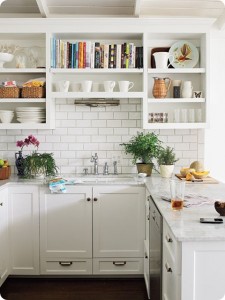 A white kitchen with space-saving solutions.