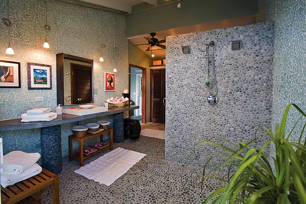 villa-luxury-bathroom
