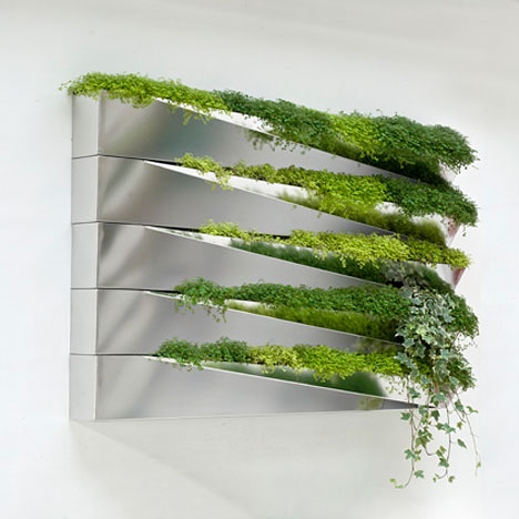 Grass Mirror by H2O Architects via Digsdigs.com