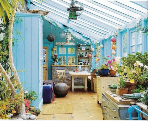 A sunroom as greenhouse (Digsdigs)