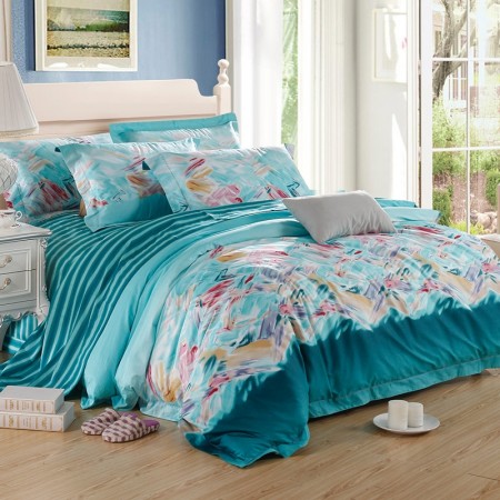 Beautiful watercolor bedding for summer refresh