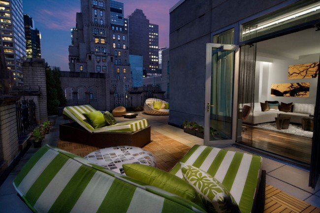 A cozy rooftop living area