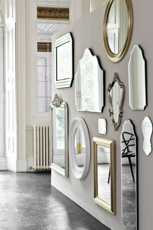 Mirrors open up a narrow hallway