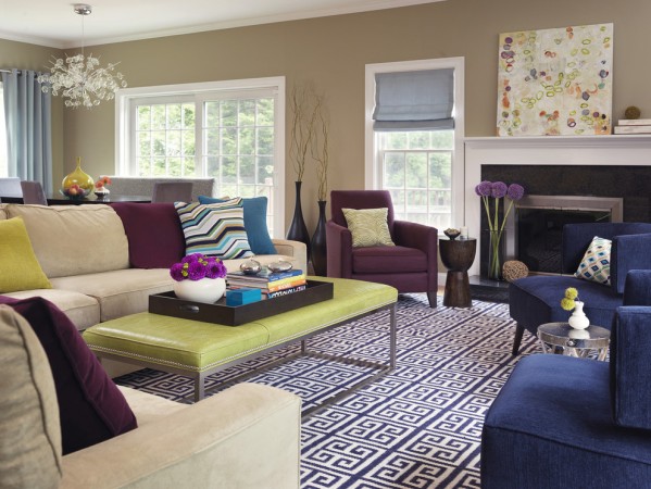 A bold Greek Key design in the rug anchors the space 