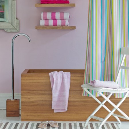 Get the seaside and ice cream look by mixing striped pastels (housetohome.co.uk)