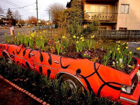 48 ideas for recycling old pallets, tires and even the whole cars (40)