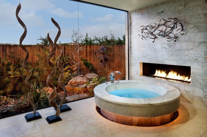 Bathrooms With Fireplace (11)