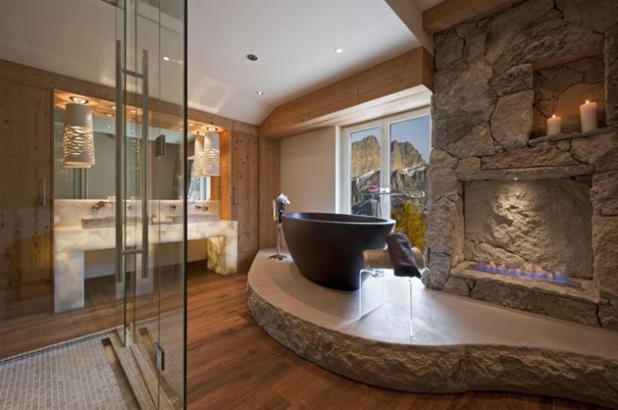 Bathrooms With Fireplace (6)
