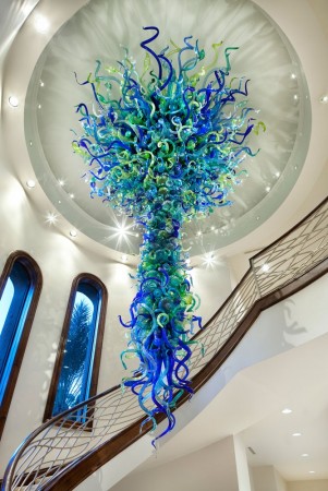 Stunning Dale Chihuly icicle chandelier