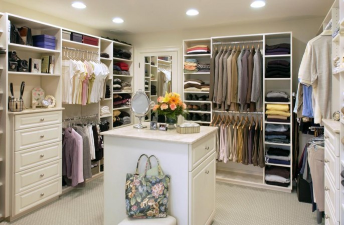 Plenty of space for everything in this walk-in closet 