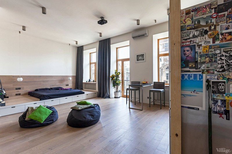 Clever use of space in a 58 sqm studio apartment- Designed by Dan Vakhramieiev (www.homedsgn.com)
