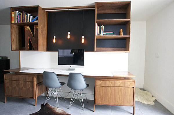 An Inspiring home office with a desk and bookshelves