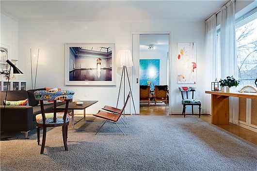 Art adds interest and focus to this room