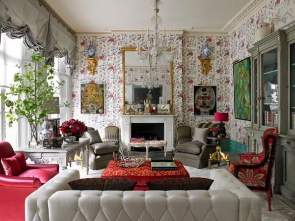 Old and new come together in this eclectic room