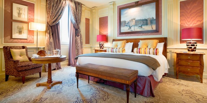Beautiful luxury hotel to inspire bedroom design 
