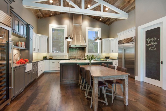 Rustic touches in this modern kitchen