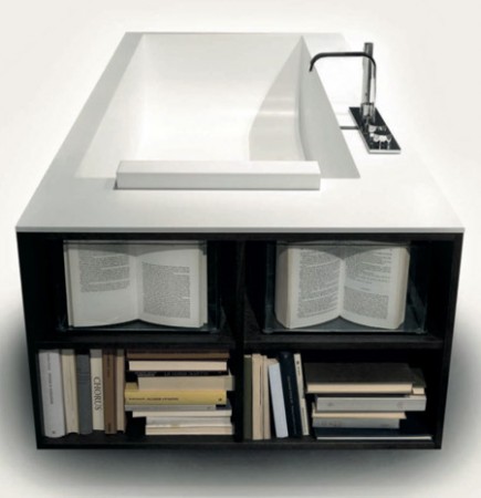 "Biblio" is the bathtub-bookcase created by antonio Lupi