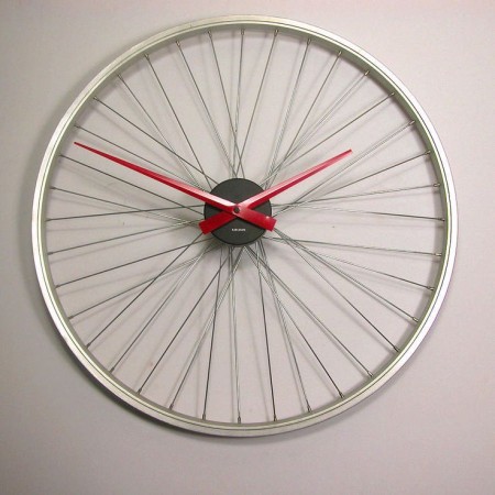 Upcycled bicycle clock