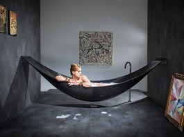 bathtub Vessel produced by the designer Splinter Work and shaped as a hammock
