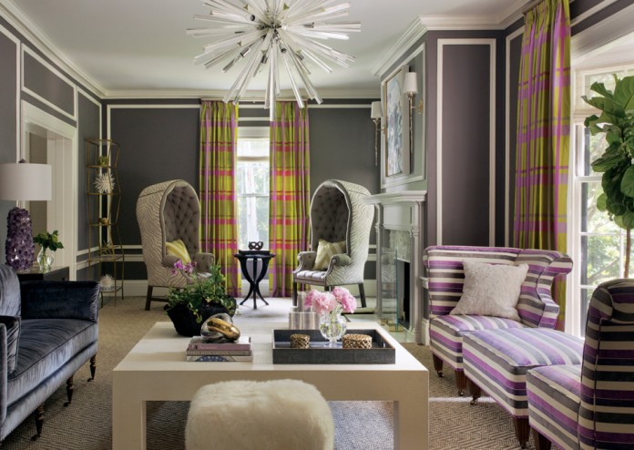 Conveying the striped theme throughout the room with a variety of widths and colors