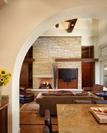 Asymmetrical fireplace mantel 