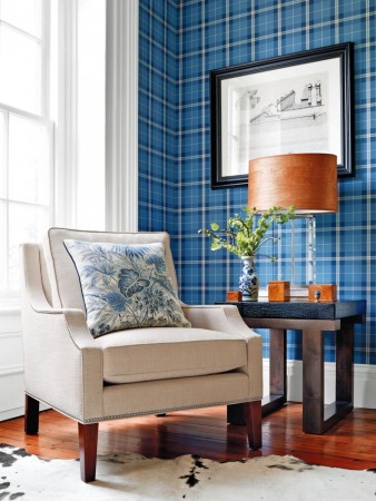 A cozy plaid wallpaper brings comfort to your living room décor.