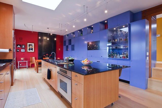 Colorful and stylish kitchen