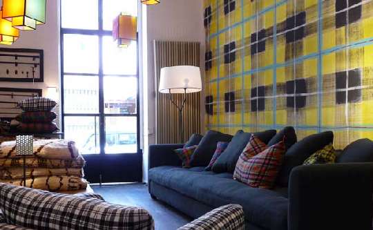 Modern interpretation of plaid on walls adds color and interest 