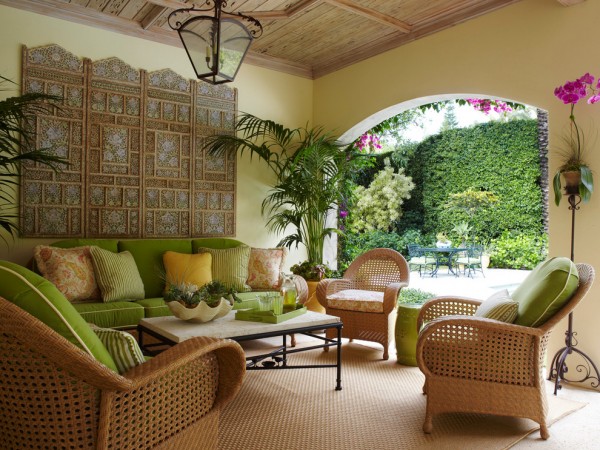 Bold and beautiful wicker furniture in a Palm Beach style living room.