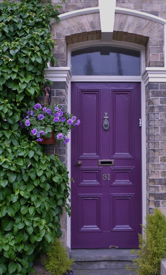 Purple front door (pinterest).