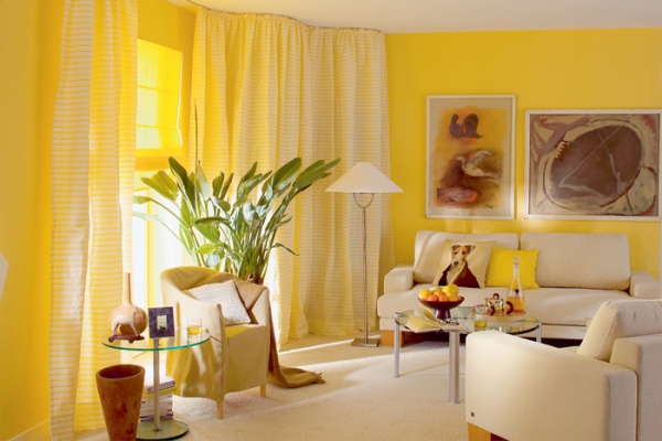 Yellow interior (rivnist)