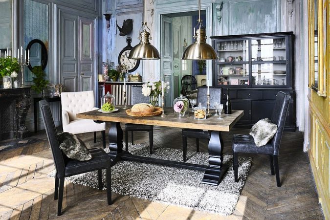 A touch of industrial in this farmhouse style 