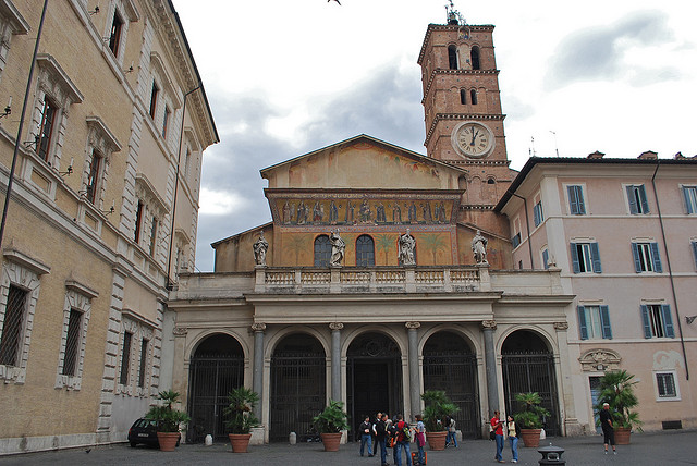 Basilica Di Santa Maria in Trastevere district of Rome