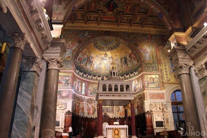 Interior of the traditional Basilica Di Santa Maria in Trastevere