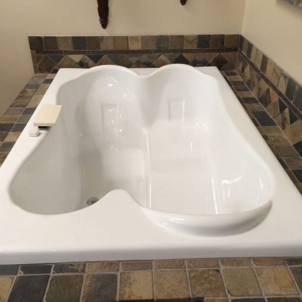 Tub for Two.