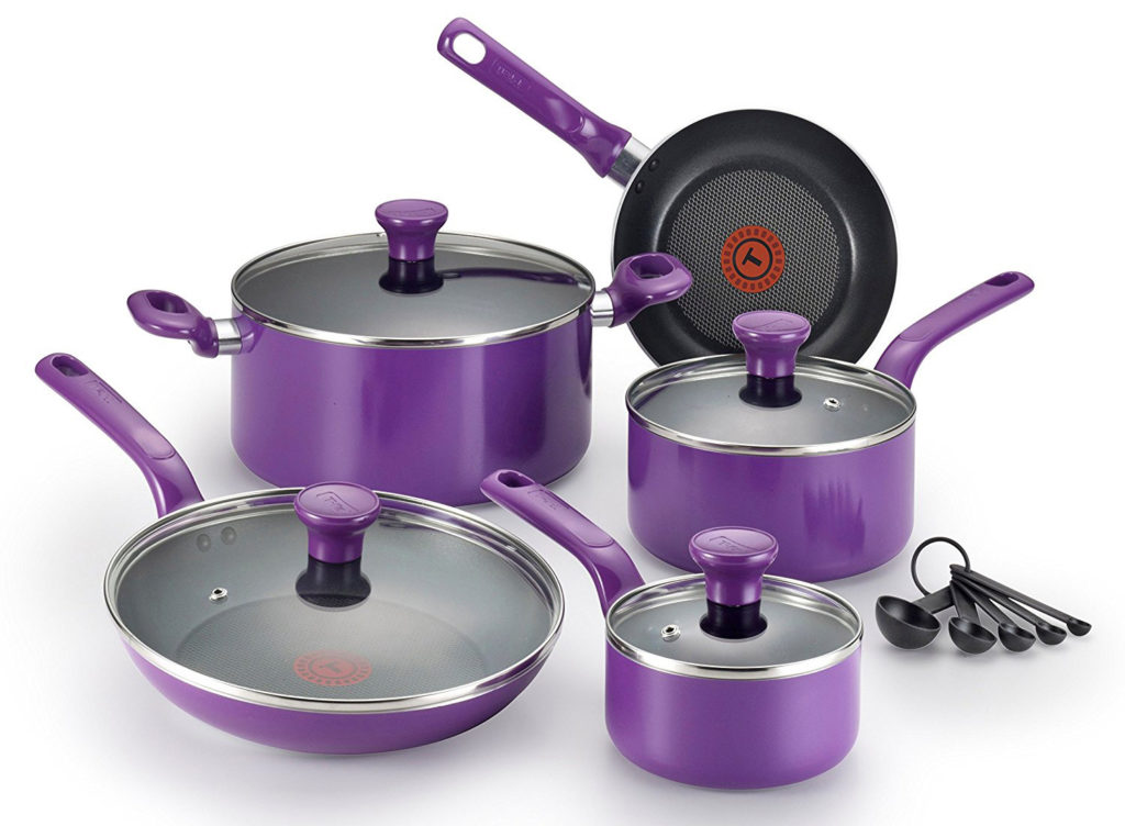 A purple cookware set in Pantone's Ultra Violet.