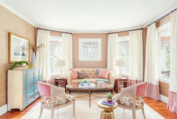Living sophisticated with pastels. (shoproomsideas.com)