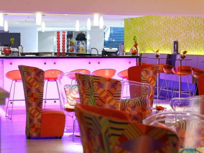 Modern shapes and colors infuse fun into this restaurant (theculturetrip.com)