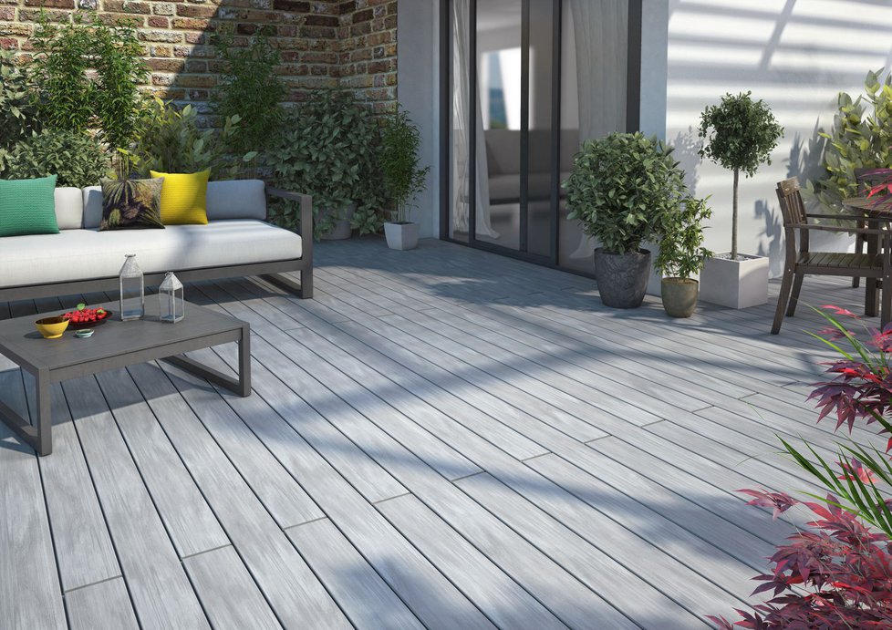 Tips for choosing the Right Colour Composite Decking