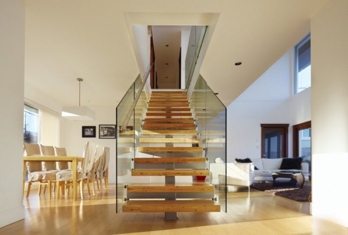 Glass Railings for a Modern Home