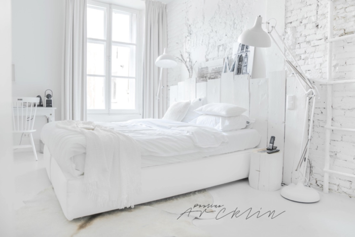 It is possible to blend coziness with your love for white