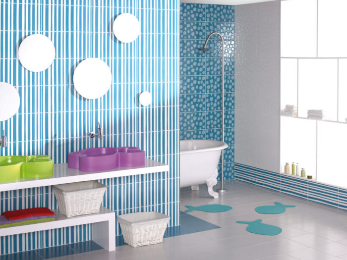 Kids bathroom ideas with a blue and white color scheme.