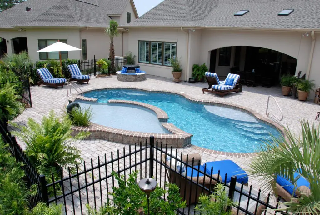 Popular swimming pool options to consider