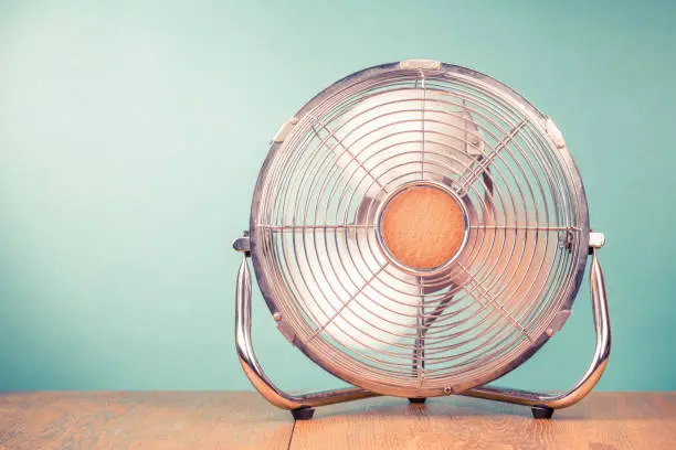 Things to consider before buying a table fan for home