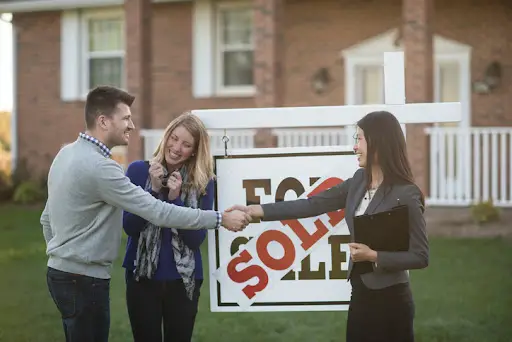 Buying or selling property: why you need a real estate agent