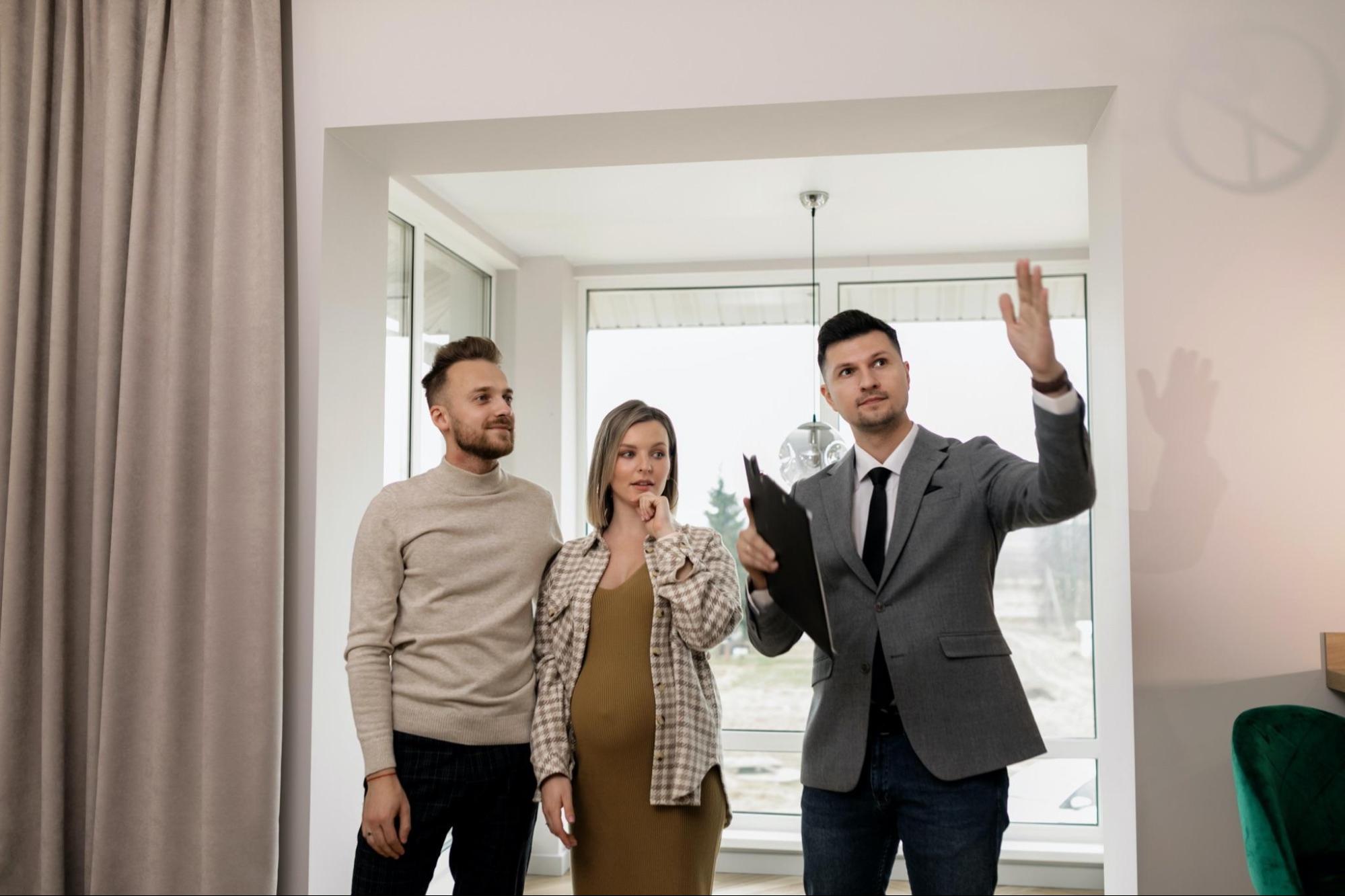 Should You Hire an Estate Agent? Pros and Cons of Working with a Real ...