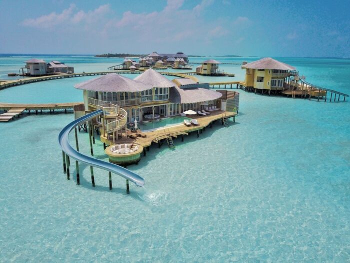 Maldives resorts - Romantic Destinations.