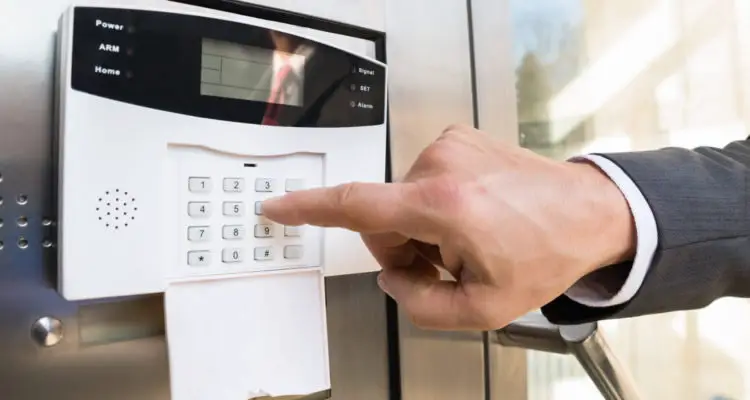 Picking The Best Home Alarm Systems: 9 Things To Check
